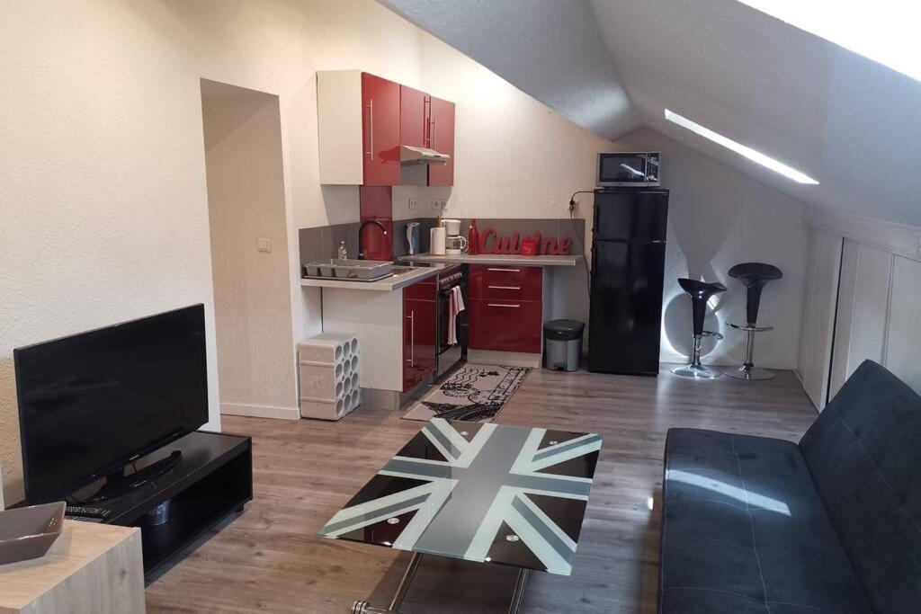 Charmant Appartement Climatise Au Coeur De La Capitale Corse 科尔特 外观 照片